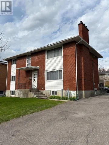 391 PEACH TREE LANE, Ottawa, Ontario K1K2R7