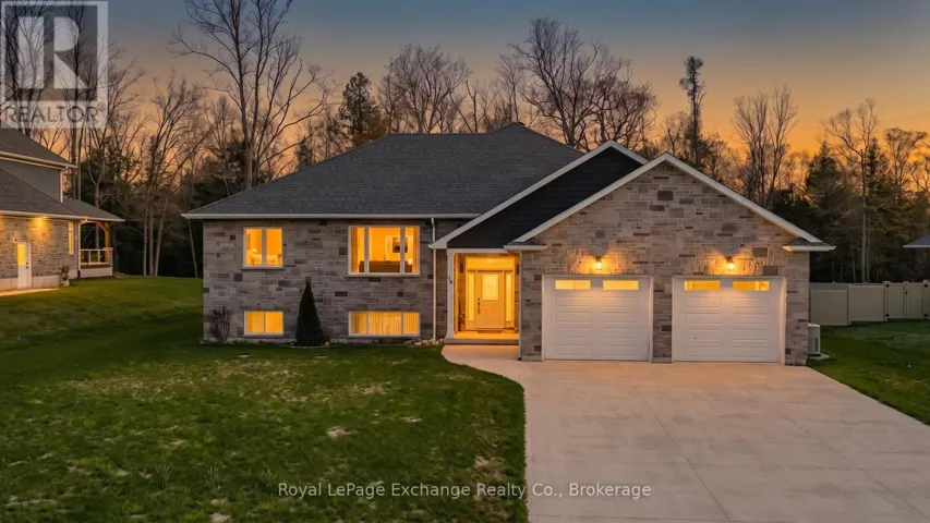 14 SUNSET PLACE, Huron-Kinloss, Ontario N2Z2X3