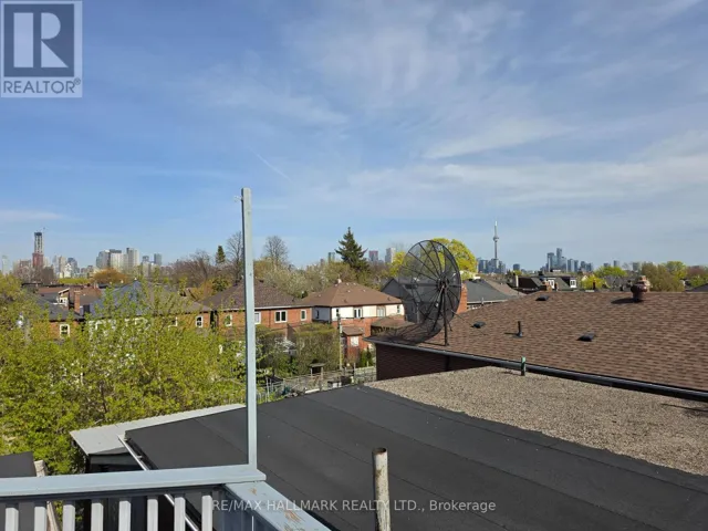 UPPER - 797 OSSINGTON AVENUE, Toronto (Dovercourt-Wallace Emerson-Junction), Ontario M6G3T8