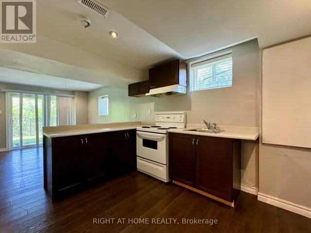 BSMT - 1045 TOCK CLOSE, Milton (WI Willmott), Ontario L9T8G8