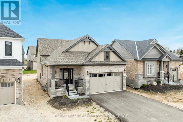 71 UPLANDS DRIVE, Grey Highlands, Ontario N0C1H0