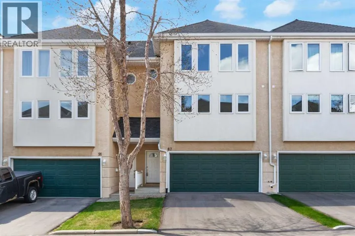 87 Candle Terrace SW, Calgary, Alberta T2W6G7