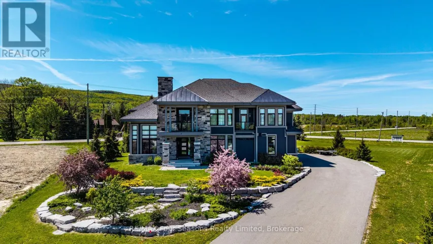 9 WINDROSE VALLEY BOULEVARD, Clearview, Ontario L9Y0K2
