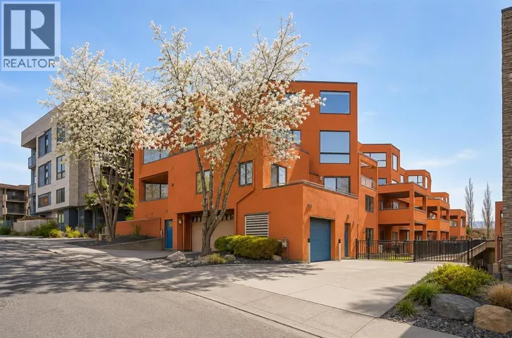 403, 718 5 Street NE, Calgary, Alberta T2E3W8
