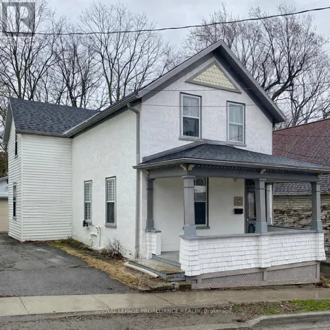 37 ORCHARD STREET, Brockville, Ontario K6V2J6