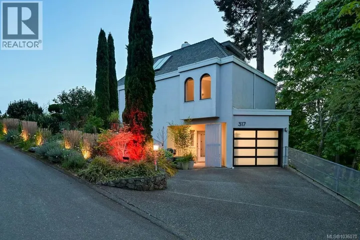 317 Bessborough Close, View Royal, British Columbia V9B3M3