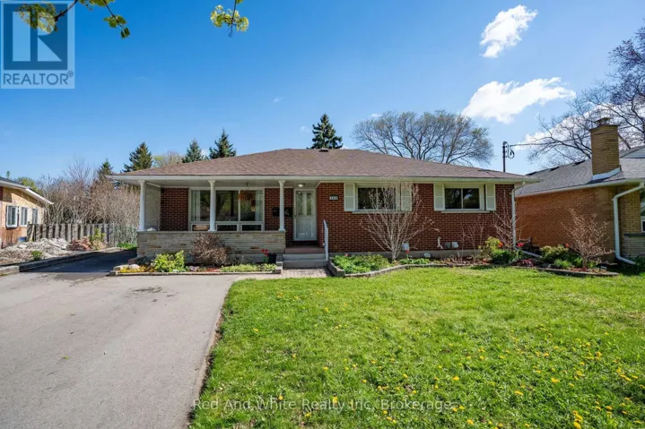 104 BONIFACE AVENUE, Kitchener, Ontario N2C1L9