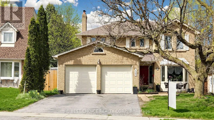 515 LONDON ROAD, Newmarket (Bristol-London), Ontario L3Y6E4
