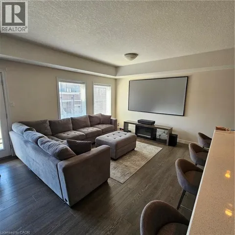 70 WILLOWRUN Drive Unit# E4, Kitchener, Ontario N2A0J3