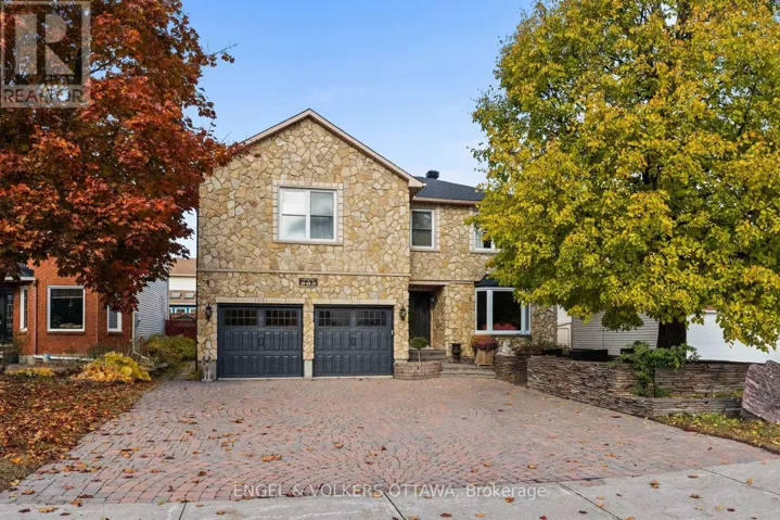 563 MERKLEY DRIVE, Ottawa, Ontario K4A1V9