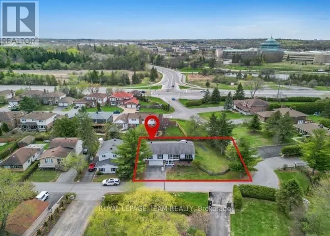 136 JAMES CUMMINGS AVENUE, Ottawa, Ontario K2H8E1