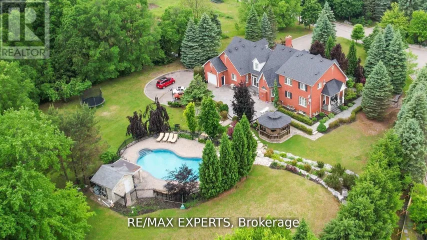 27 THERESA CIRCLE, Vaughan (Kleinburg), Ontario L0J1C0