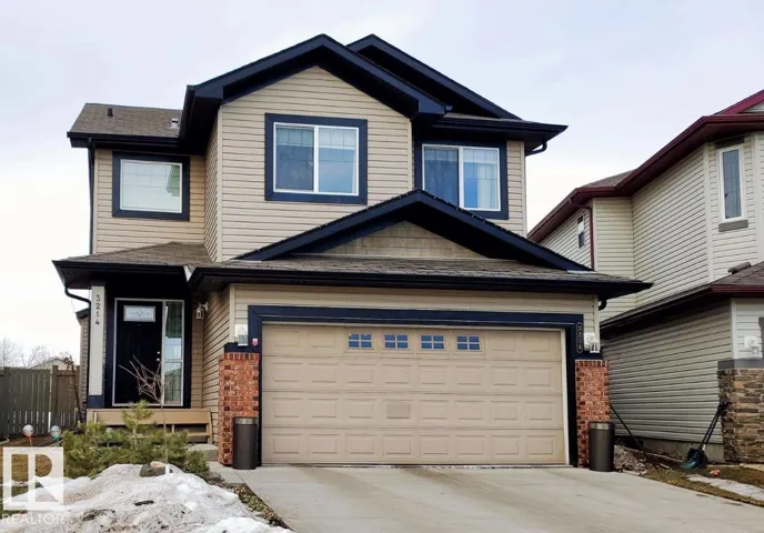 3214 22a AV NW, Edmonton, Alberta T6T0K6