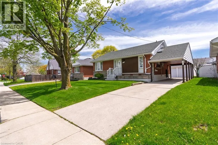 525 EAST 16TH Street, Hamilton, Ontario L9A4L2