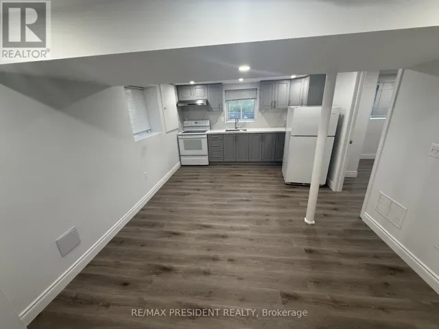 LOWER - 45 ELMVALE CRESCENT, Toronto (West Humber-Clairville), Ontario M9V2B8