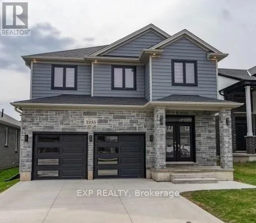 2255 CONSTANCE AVENUE, London South (South U), Ontario N6M0G4