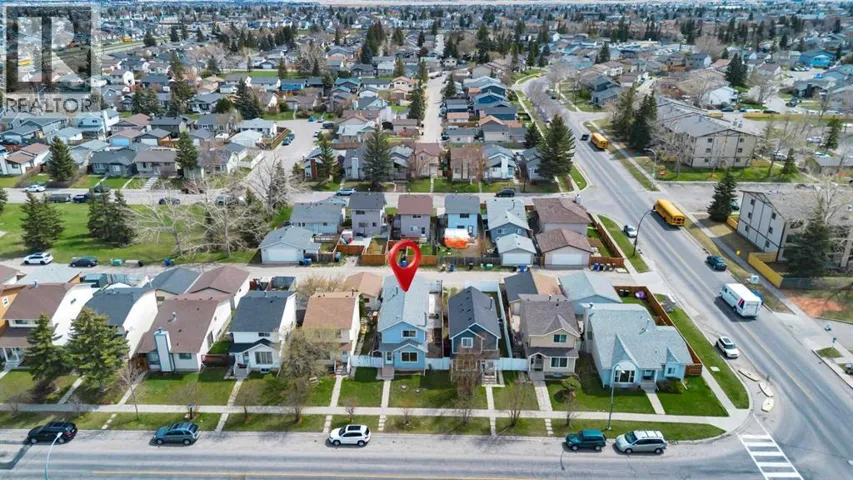 6408 54 Street NE, Calgary, Alberta T3J1Z5