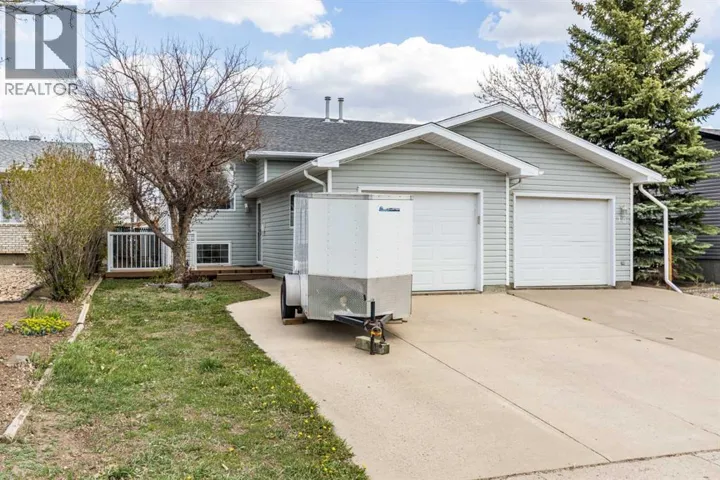 12 Main Street N, Redcliff, Alberta T0J2P0