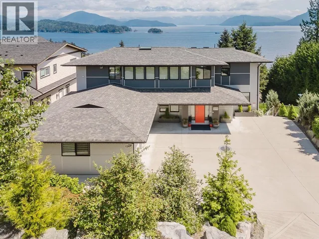 1242 ST ANDREWS ROAD, Gibsons, British Columbia V0N1V1