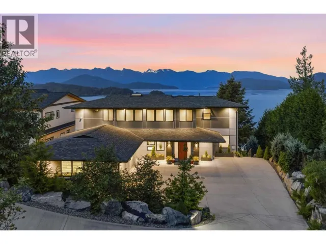 1242 ST ANDREWS ROAD, Gibsons, British Columbia V0N1V1