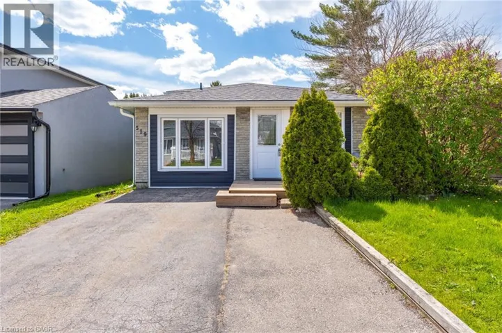 519 PINETREE Crescent, Cambridge, Ontario N3H4X4