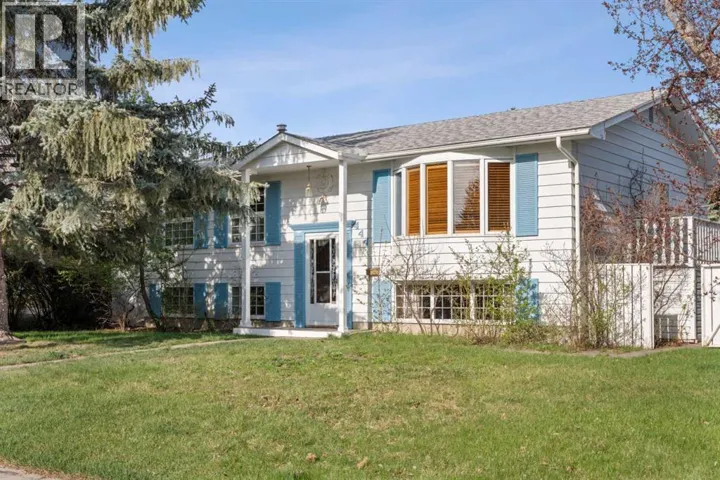 444 Woodland Crescent SE, Calgary, Alberta T2J1J9