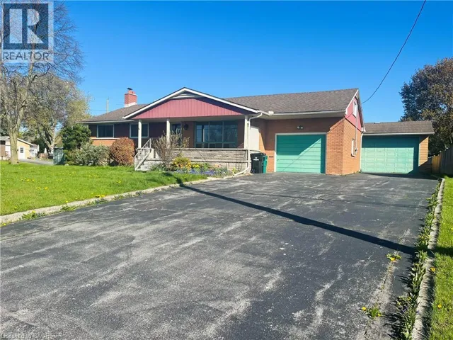 157 SCHWEITZER Street, Kitchener, Ontario N2K1C3