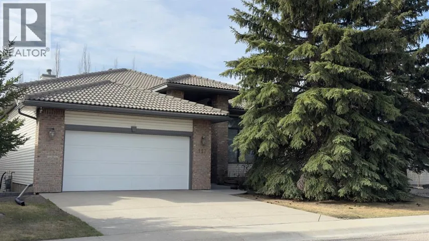 117 Woodpark Close SW, Calgary, Alberta T2W6H1