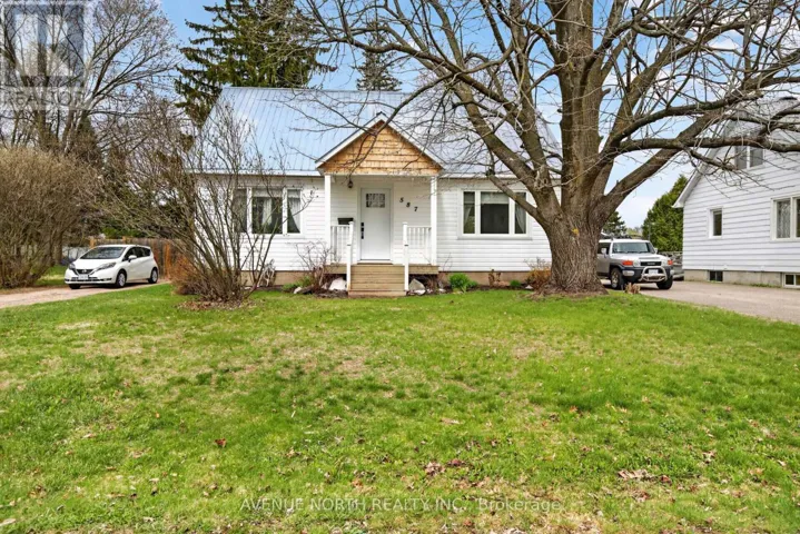587 ROY STREET W, Laurentian Valley, Ontario K8A6R6