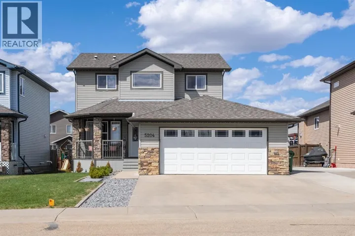 5204 33 Avenue, Camrose, Alberta T4V4E2