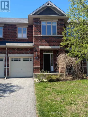 29 TORBEC AVENUE, Ottawa, Ontario K2T0B6