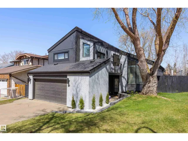 38 WOODCREST AV, St. Albert, Alberta T8N3H5
