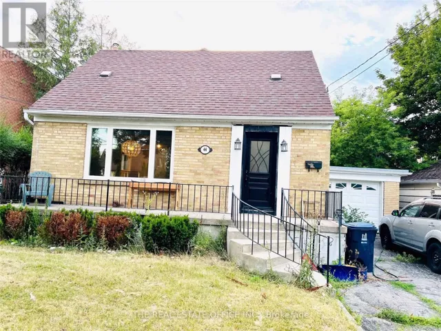 UPPER - 44 DALLAS ROAD, Toronto (Willowdale West), Ontario M2R2J6