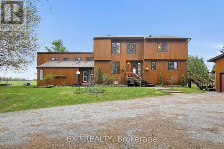 3215 APPLETON SIDE ROAD, Beckwith, Ontario K7C4M3