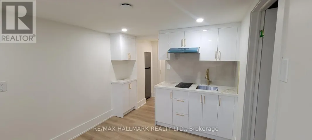 BASEMENT 1 - 11 JOHNSON ROAD, Aurora (Aurora Highlands), Ontario L4G2A3