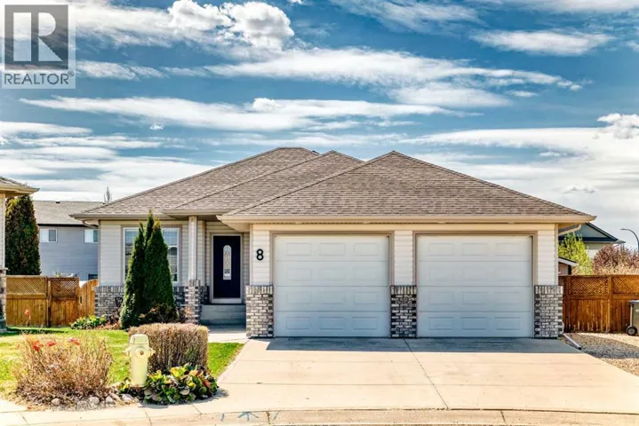 8 Filbert Close, Sylvan Lake, Alberta T4S2L2