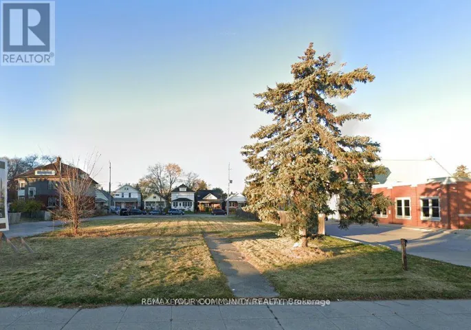 1567 OUELLETTE AVENUE, Windsor, Ontario N8X1K5