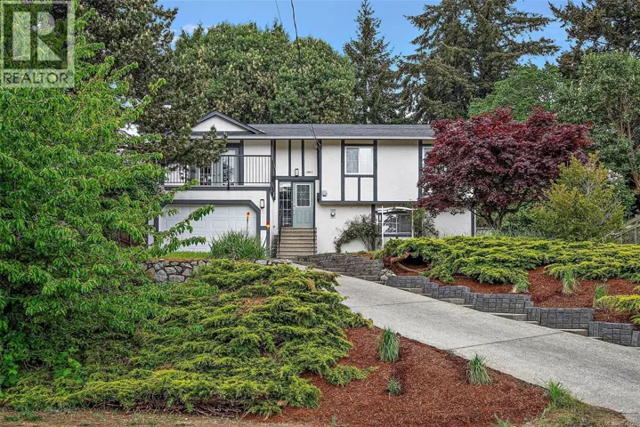3042 Shoreview Dr, Langford, British Columbia V9B4K6