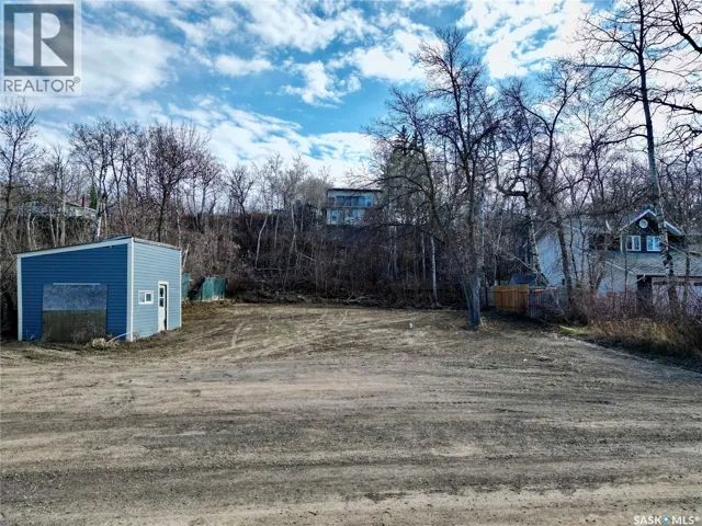1207 6th AVENUE, Regina Beach, Saskatchewan S0G4C0