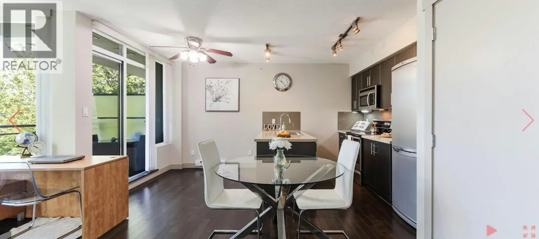 305 9009 CORNERSTONE MEWS, Burnaby, British Columbia V5A0B9