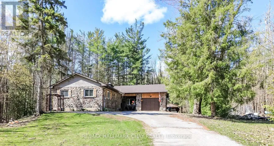 4062 WAINMAN LINE, Severn (Bass Lake), Ontario L3V6H2