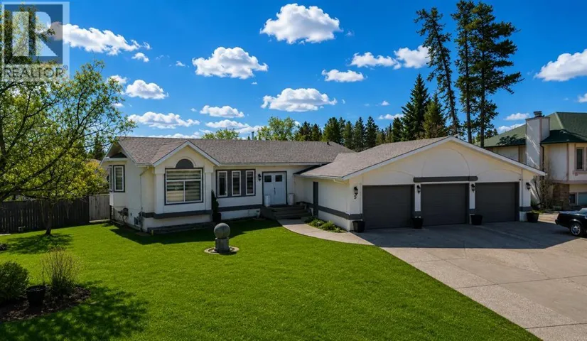 5 Blueberry Crescent, Whitecourt, Alberta T7S1R2