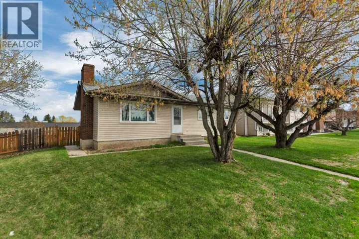 5728 57 Street Close, Rocky Mountain House, Alberta T4T1H8