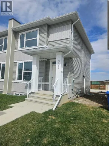 1935 Mccaskill Drive, Crossfield, Alberta T0M0S0