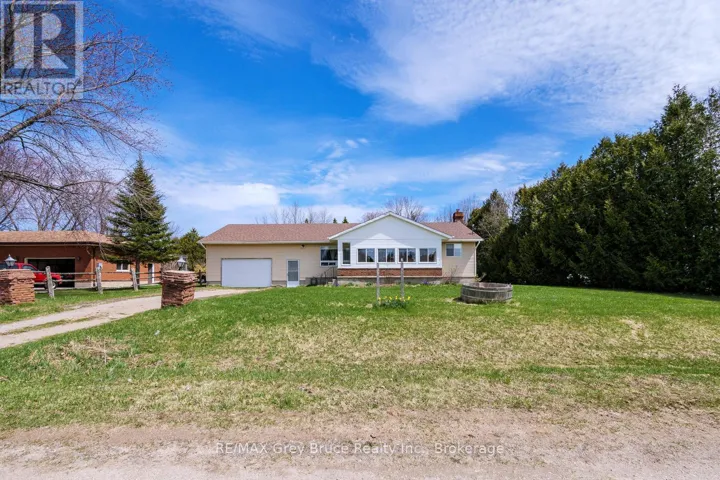 9 BAYFIELD STREET, Northern Bruce Peninsula, Ontario N0H1W0