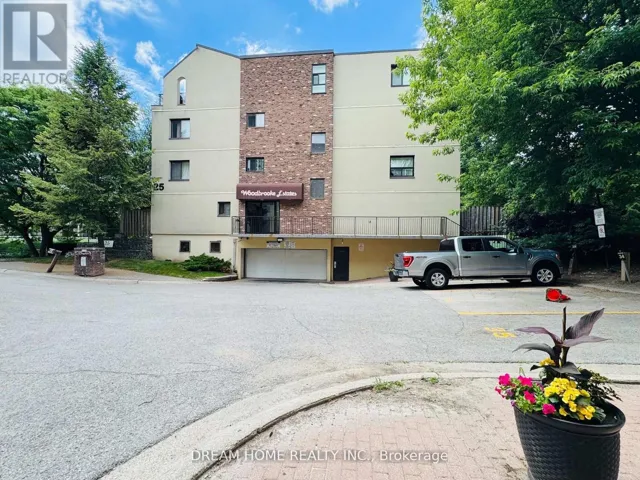 11 - 25 PEBBLE BYWAY, Toronto (Hillcrest Village), Ontario M2H3J6