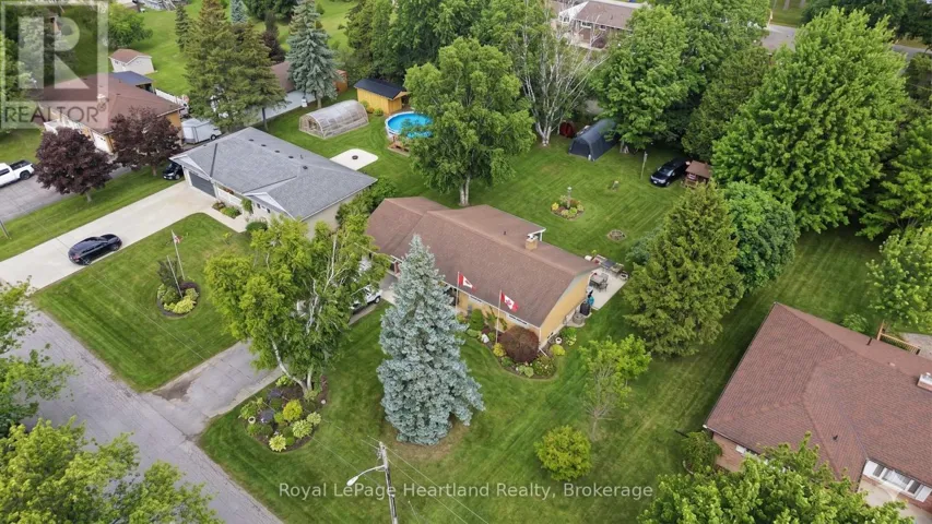 292 WELLINGTON STREET, North Huron (Blyth), Ontario N0M1H0