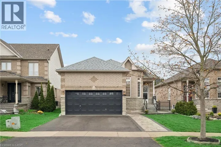27 SPRUCE Boulevard, Acton, Ontario L7J2Y3