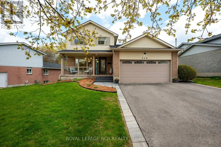 240 OAKWOOD CRESCENT, Orangeville, Ontario L9W4M9