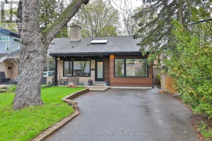 151 THREE VALLEYS DRIVE, Toronto (Parkwoods-Donalda), Ontario M3A3C1